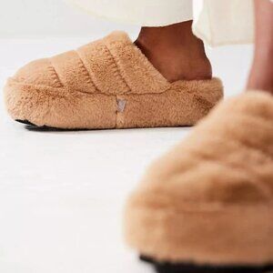 NEW Free People Made in Spain It’s A Vibe Cozy Platform  Women Slippers 925 3s2